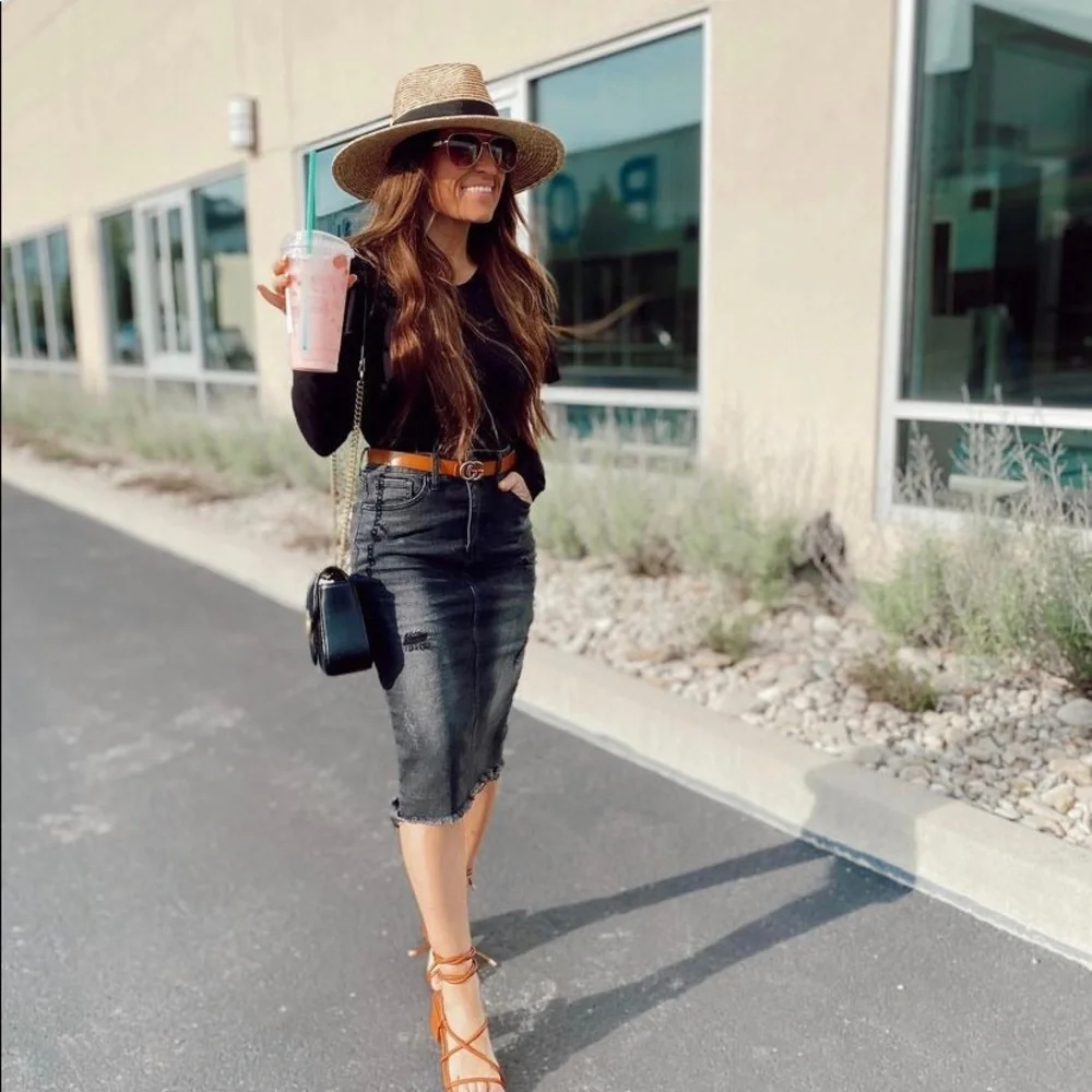 Size Small Black Distressed Denim Skirts - Picture 1 of 2